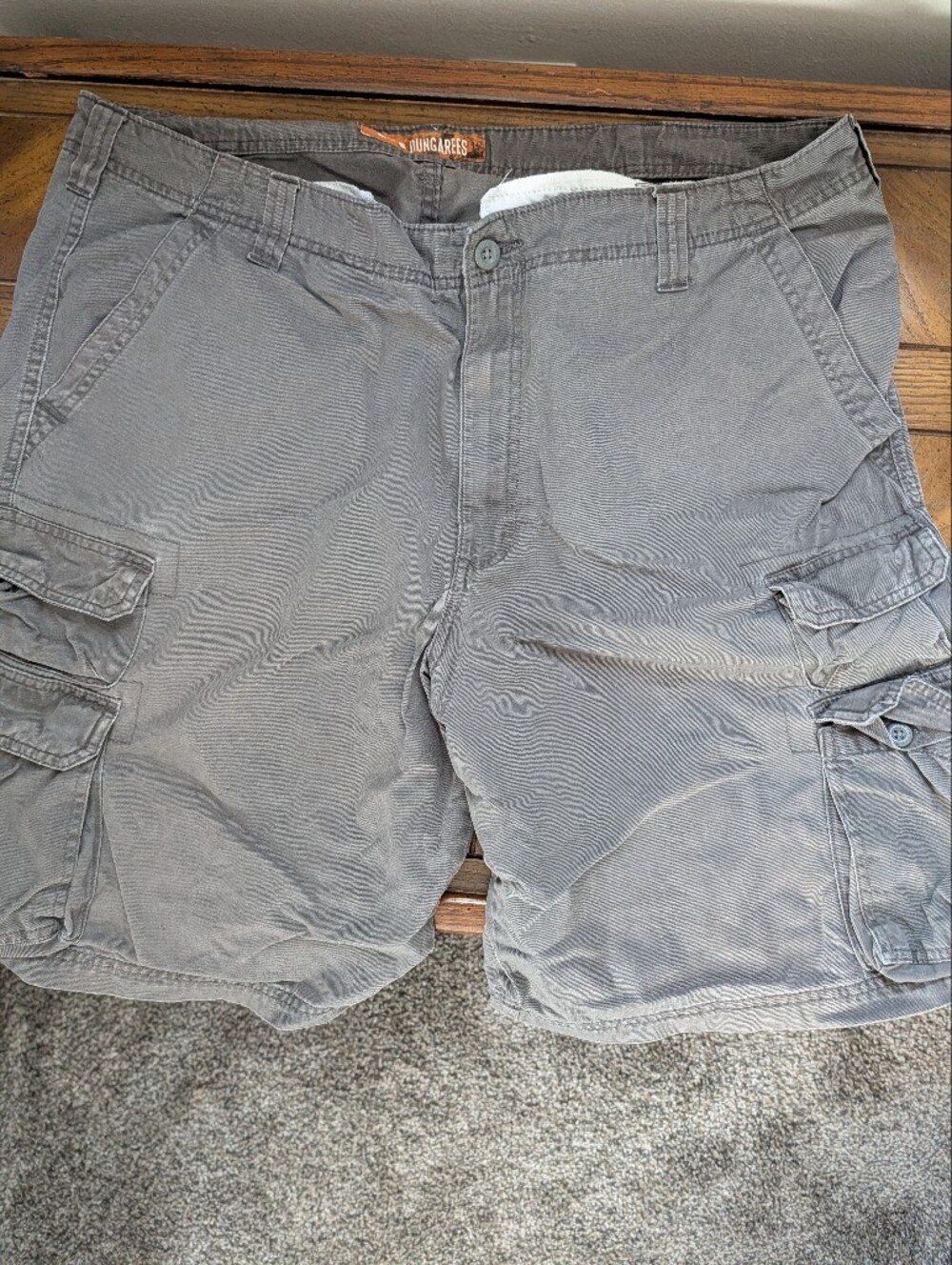 Lee Men's Gray Cargo Shorts